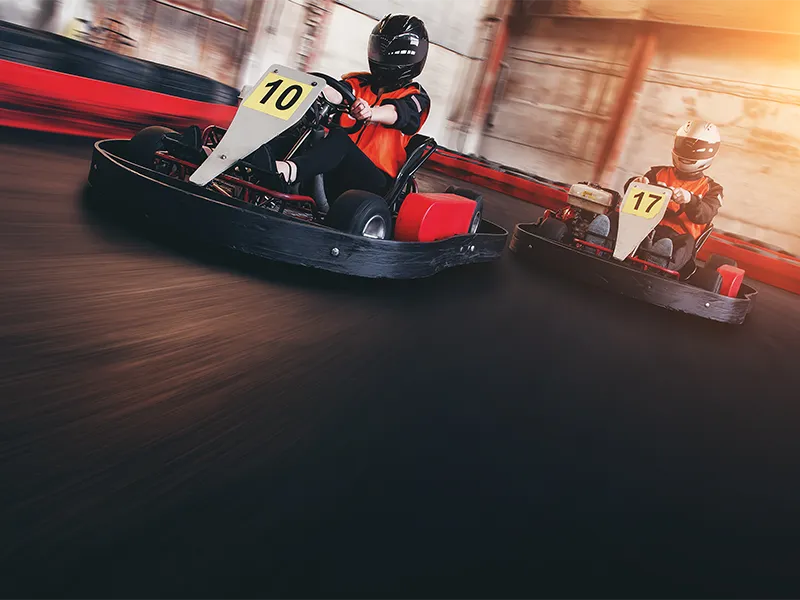 kart-macchine-da-scontro-su-pista