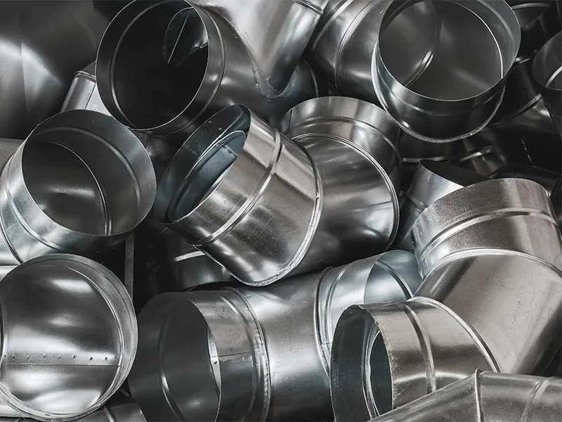componenti-metallici-piegati-curvi