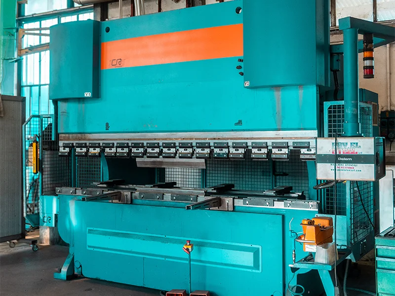 macchine-per-lavorazioni-metalli-reggio-emilia