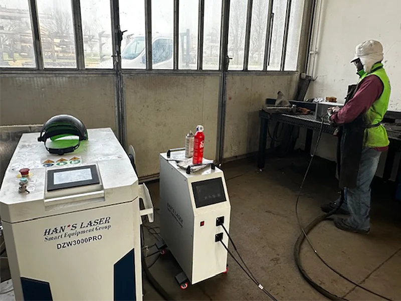 saldatrice-laser-dzw3000pro-hans-laser